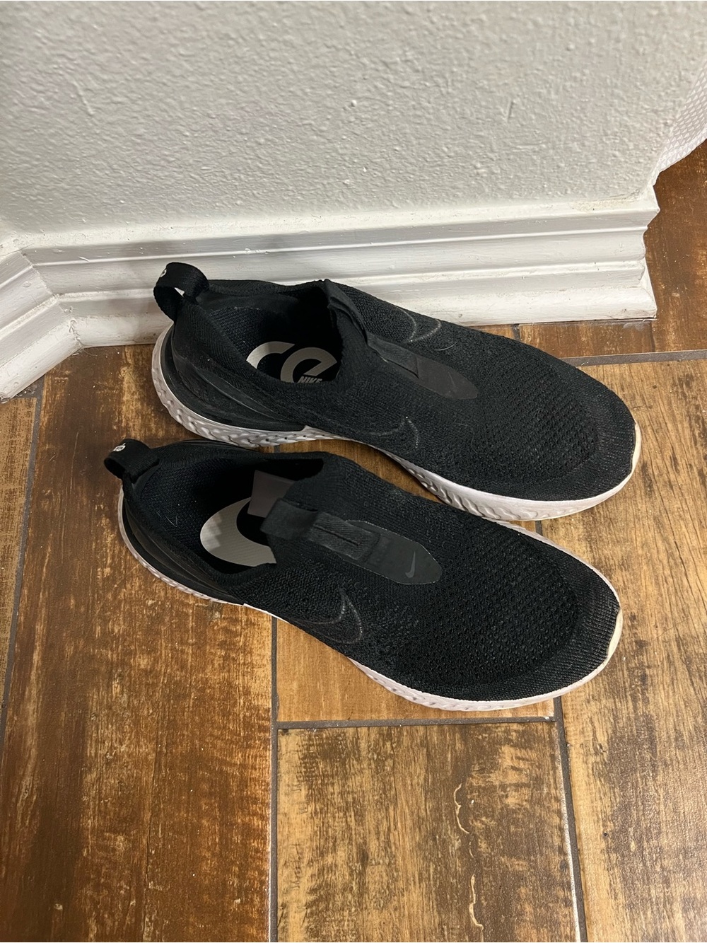 Nike react running - Picture 2 of 3